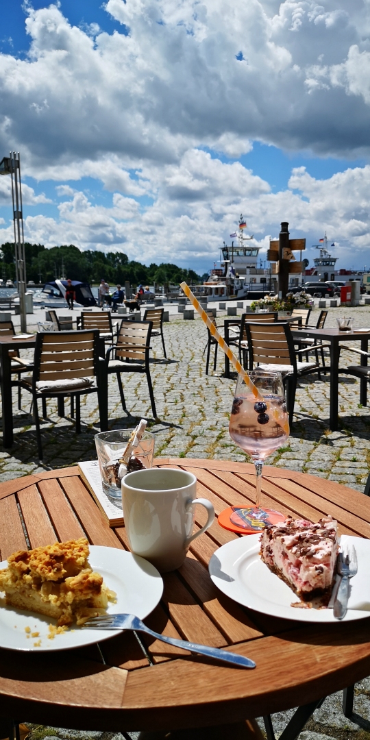 Cafe Schiff Ahoi